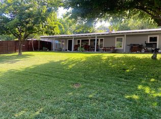190 Hillcrest Dr, Auburn, CA 95603