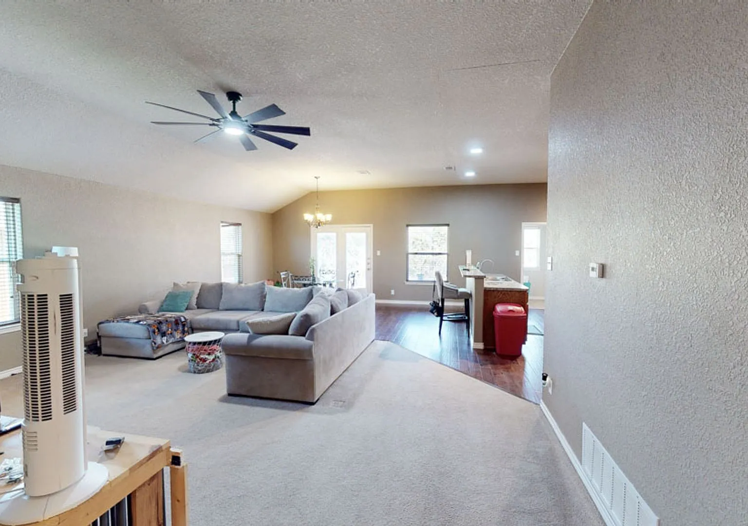 Limited-Time Move-In Special: Two Weeks Free Rent! Spacious 3 Bedroom, 2 Full Bath, With Attached... — Photo 4