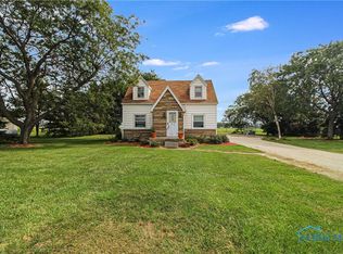 5187 N Elliston Trowbridge Rd, Martin, OH 43445