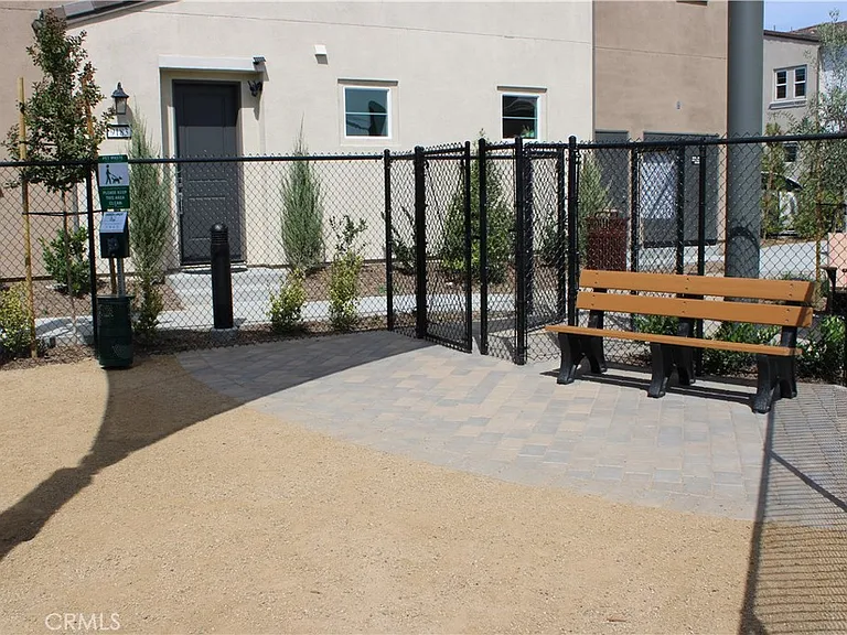 9190 Connolly Way — Photo 36