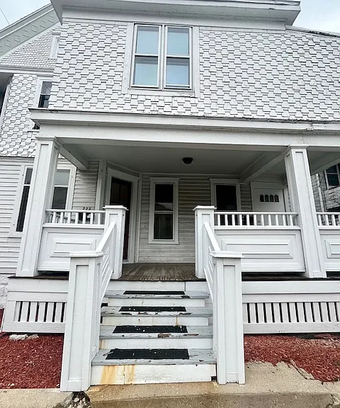 221 N Pinckney St — Photo 19