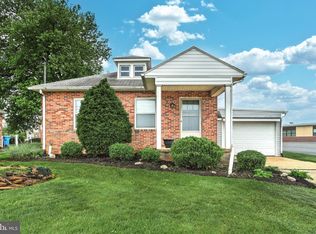 2140 Windsor Rd, Windsor, PA 17366