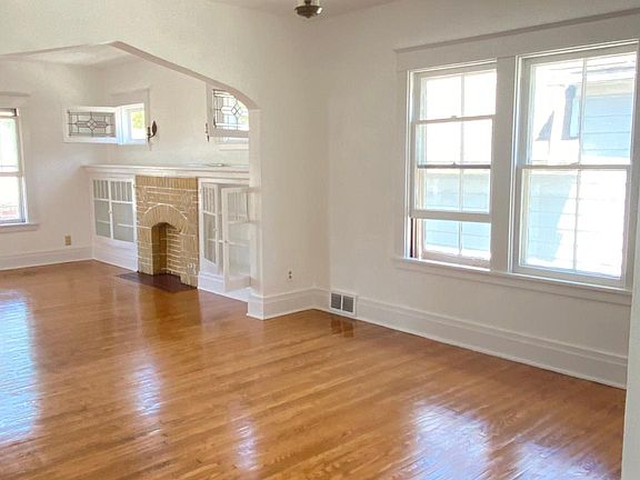 5th image of 43 Andrews Ave #2/3