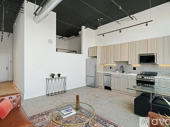 4th image of 1218-1222 E Snyder Ave #2