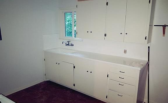 4th image of 1518 Parkway APT 1
