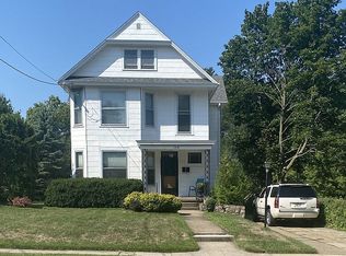 1319 Mount Pleasant St, Dubuque, IA 52001