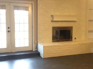 5738 2nd St, Lubbock, TX 79416