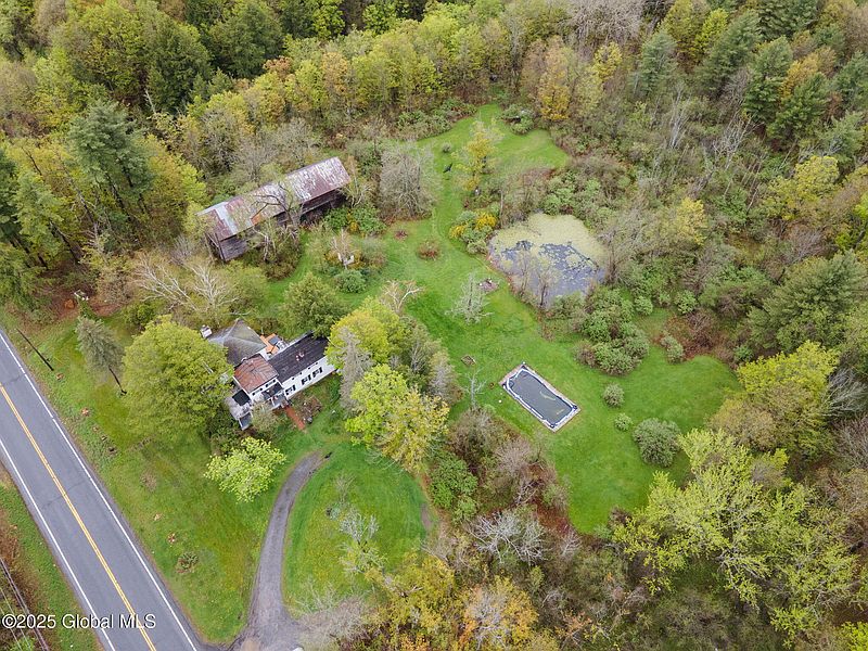 2nd image of L30 Island Drive
