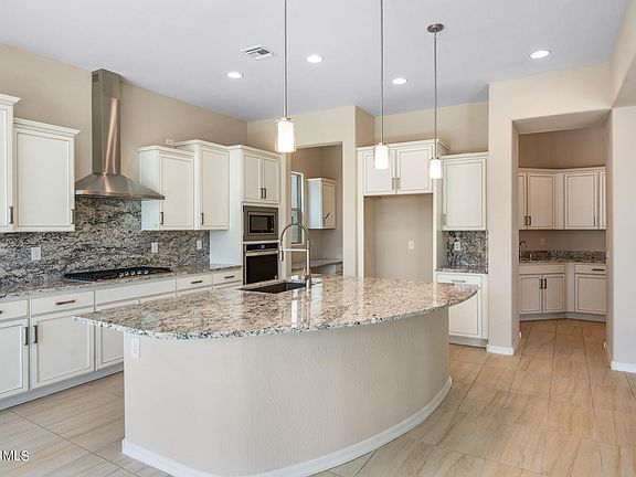 4th image of 7177 W MEADOWLARK Court