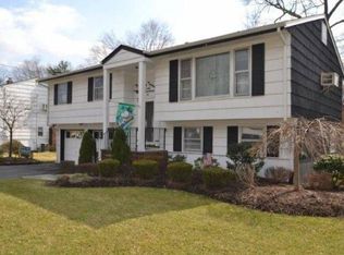 681 Lafayette Ave, Westwood, NJ 07675