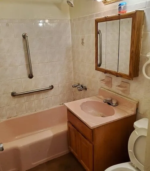 3229 Eastchester Rd — Photo 8