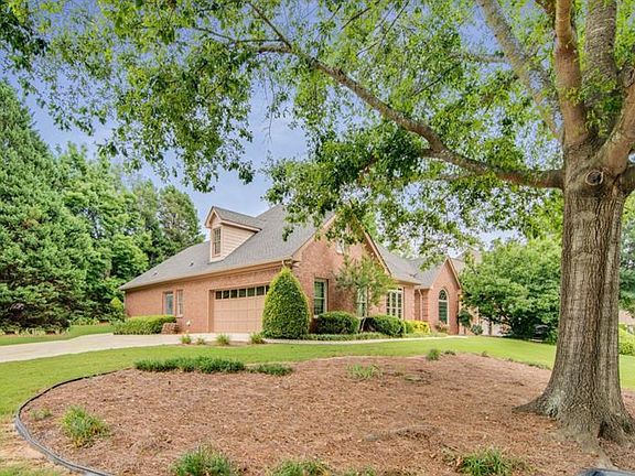 2nd image of 5055 Riverfield Dr