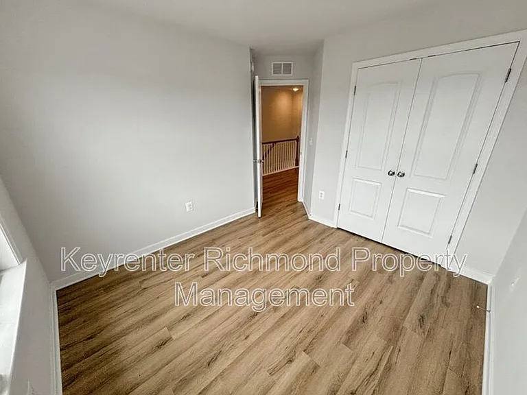 1404 Whitehurst Way — Photo 19