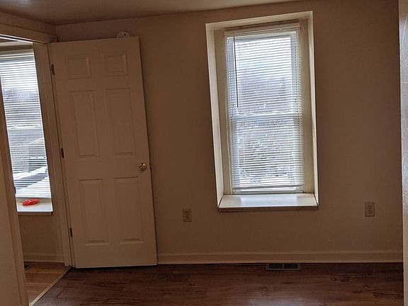 2nd image of 266 Plymouth St #2