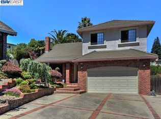 19465 Barclay Rd, Castro Valley, CA 94546