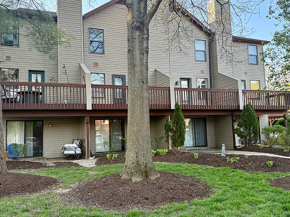 Chesterfield Village Townhomes