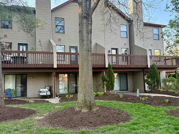 Chesterfield Village Townhomes
