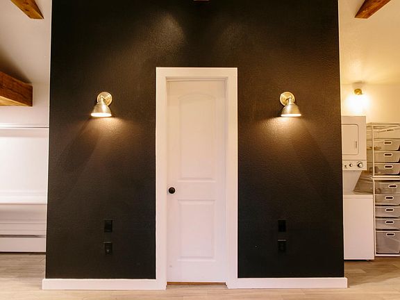 Behold. The bathroom!
