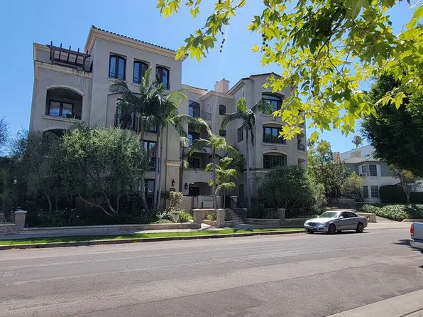 12050 Guerin St #401, Studio City, CA 91604