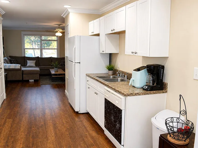 1725 Harvey Mitchell Pkwy S #1517 — Photo 6