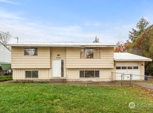 10804 E Grace Ave, Spokane, WA 99206