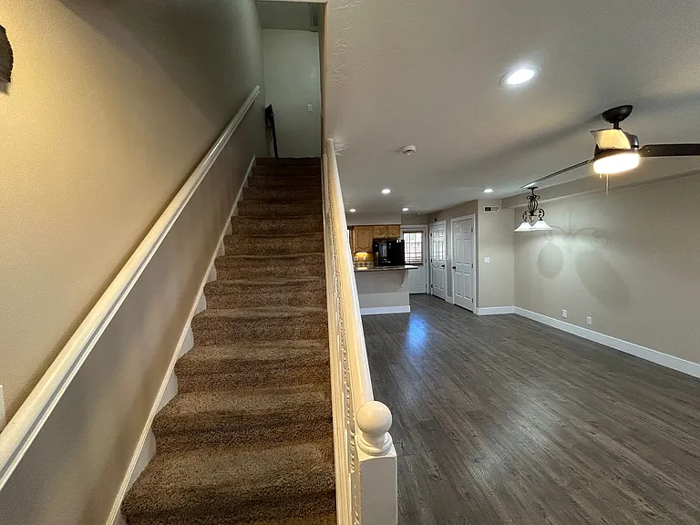 1045 N 1725 W — Photo 14