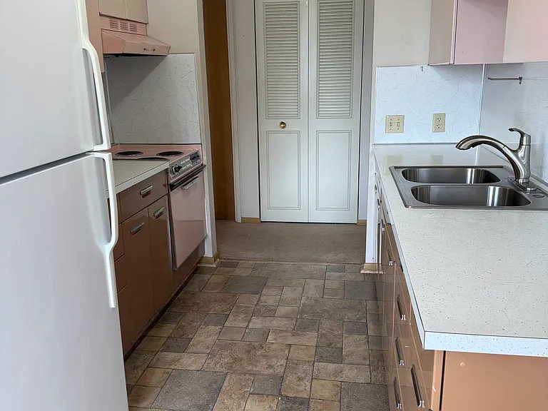 519 N Lexington Ave #201 — Photo 8