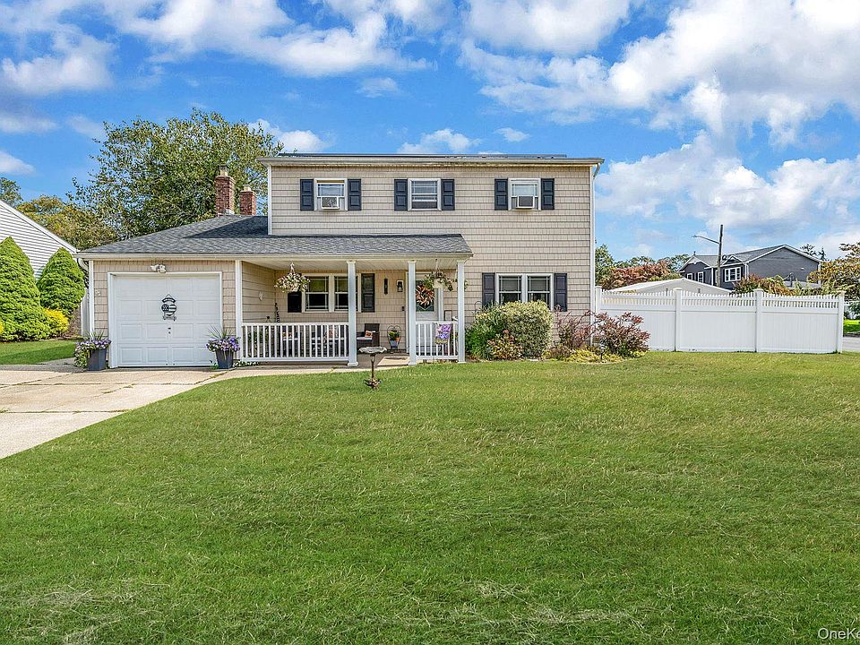 1st image of 3 Knollwood Court