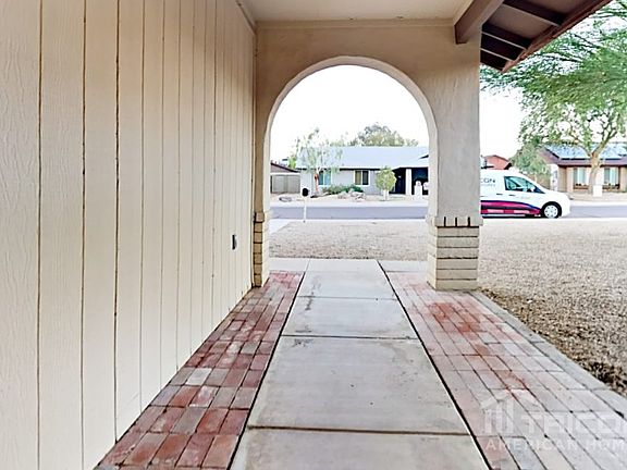 3rd image of 4215 W Aster Dr