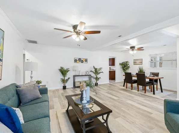 300 Joan Ter, Virginia Beach, VA 23452