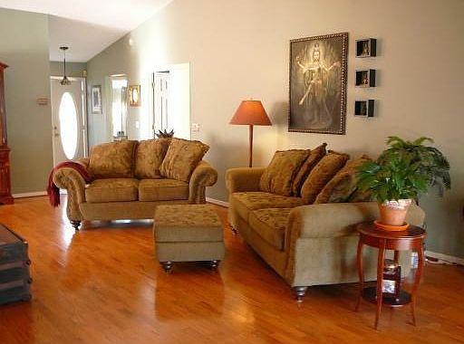 2nd image of 12627 Crayford Ave