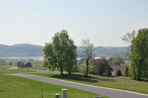 2nd image of Harbor Vw