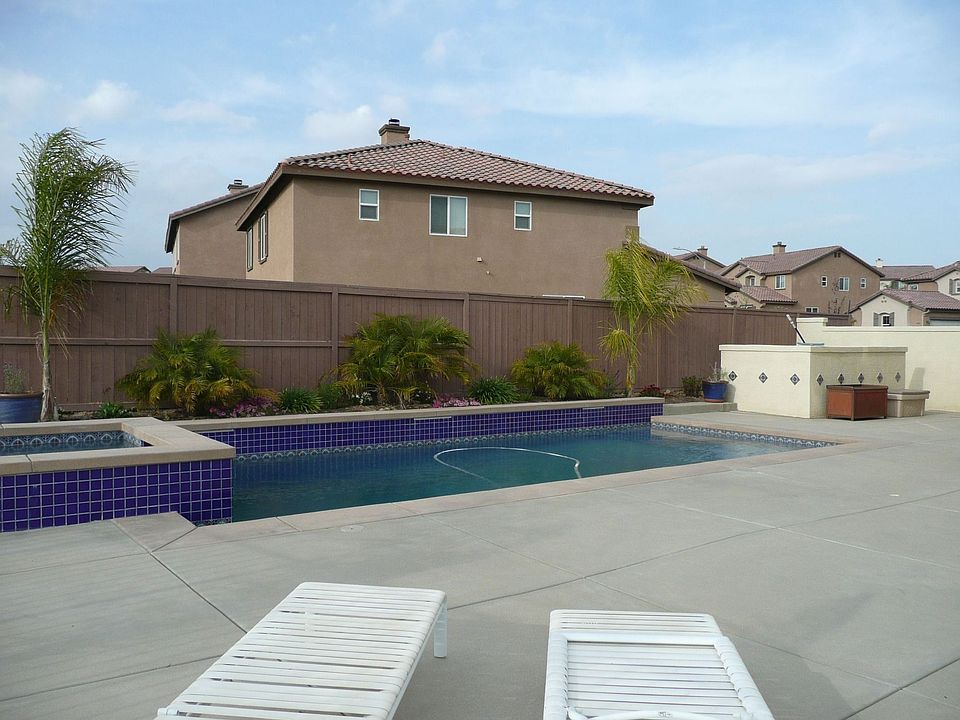 1st image of 40559 Carly Ct