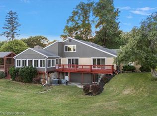 291 N Baldwin Rd, Clarkston, MI 48348