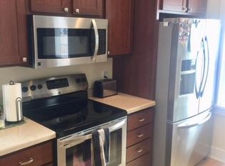109 N 10th St, Watertown, WI 53094