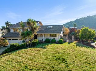 7 Hearthstone Ct, San Rafael, CA 94903