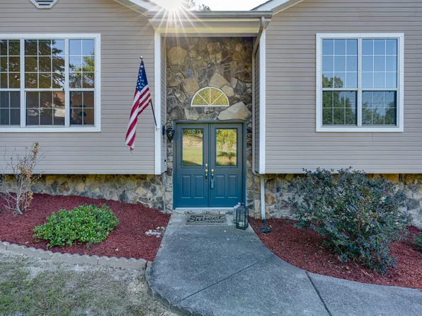 8 Maple Way, Ringgold, GA 30736