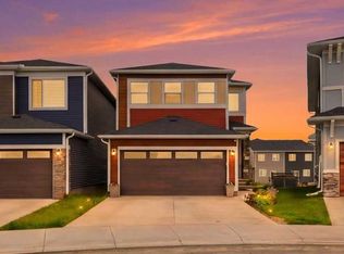 241 S Homestead Cres NE, Calgary, AB T3J5S4