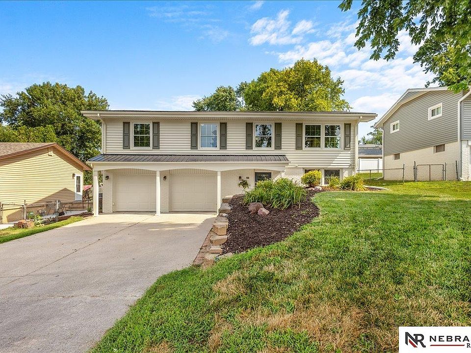 1st image of 9616 Meredith Ave