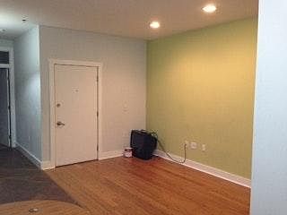 Apt entrance