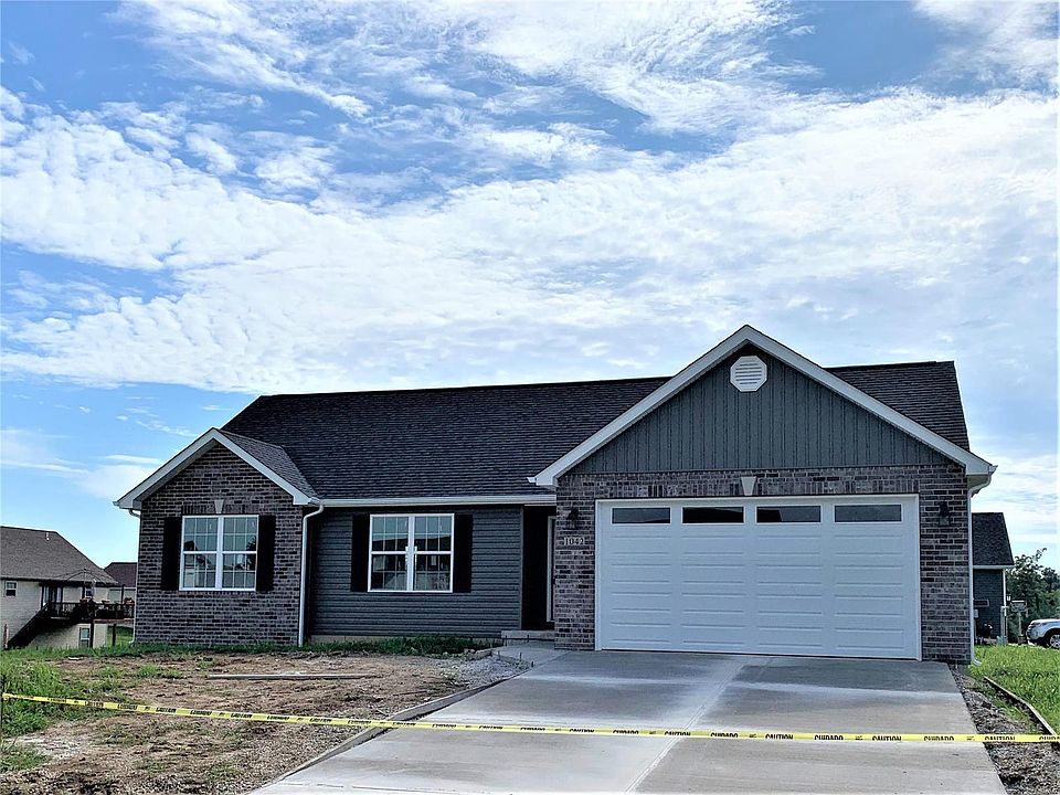 1st image of 1043 Oakmont Ln