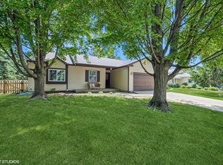 204 Barnwood Trl, McHenry, IL