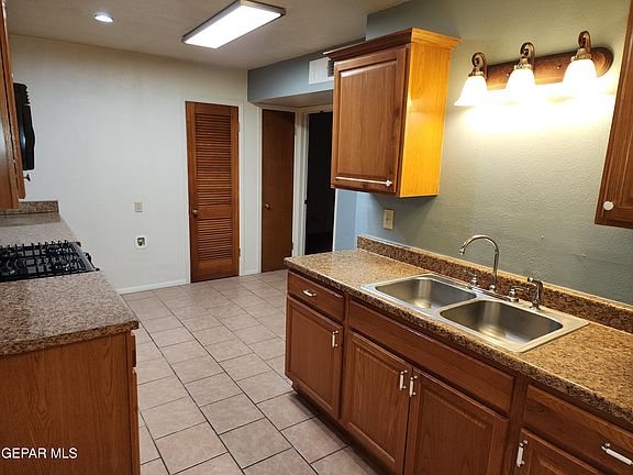 5th image of 3615 Thomason Ave