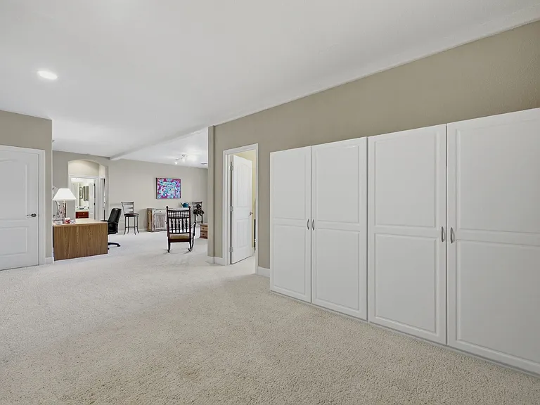 5940 Cour Saint Michelle — Photo 36