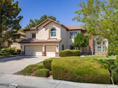 42205 Round Hill Dr, Lancaster, CA, 93536