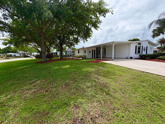 2nd image of 3717 Fetterbush Court