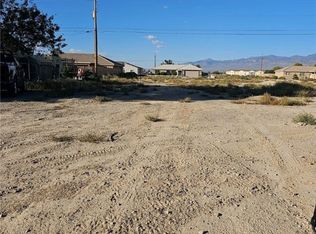 820 E Lone Pine Rd, Pahrump, NV 89048