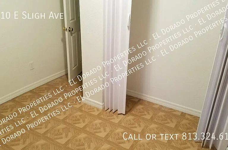 1010 E Sligh Ave — Photo 3