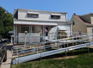 955 E 223rd St, Euclid, OH 44123