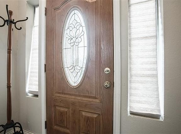 2nd image of 1791 Circle Creek Dr